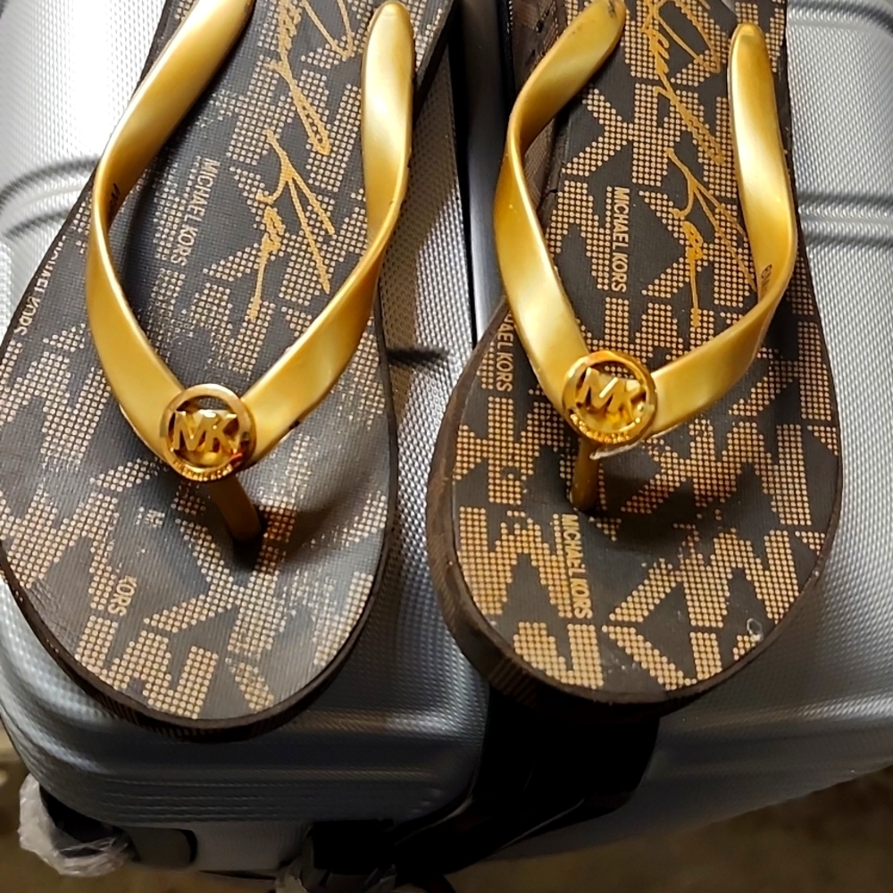Michael Kors Bedford Gold Flip Flop Sandals